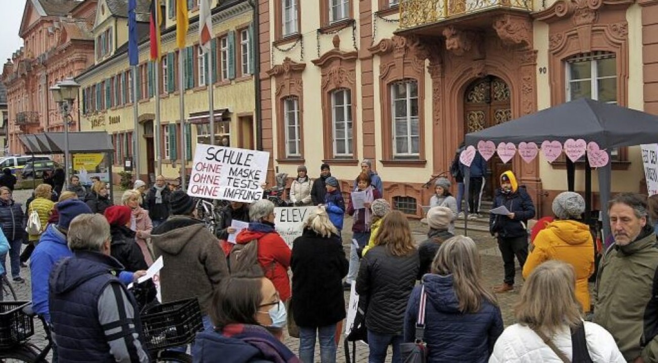 Protestaktion vor dem Rathaus  | Foto: Carola Bruhier