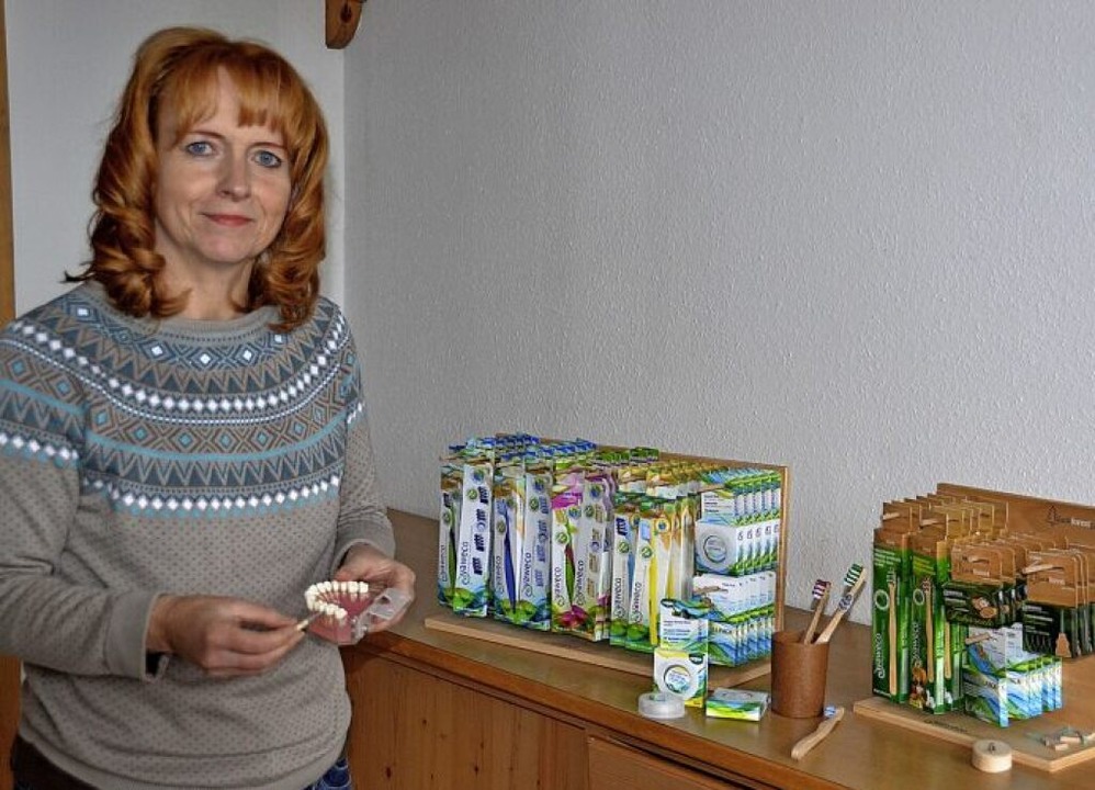 Yasmin Weber setzt auf ökologisch sinnvolle Mundpflegeprodukte.  | Foto: Christiane Sahli