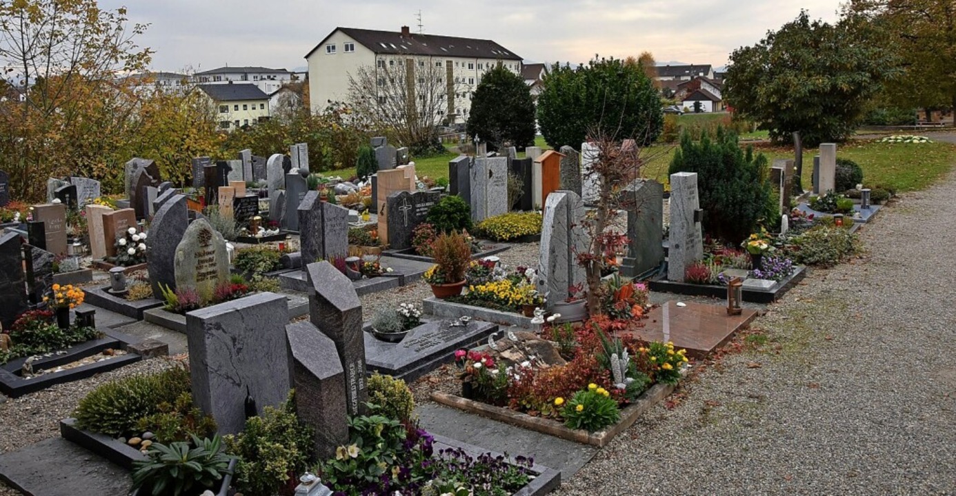 Der Friedhof Degerfelden-Herten wird umgestaltet.  | Foto: Heinz und Monika Vollmar
