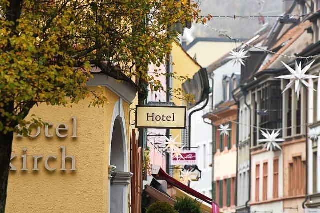 In Freiburgs Hotels und Gaststtten kommen wieder weniger Gste