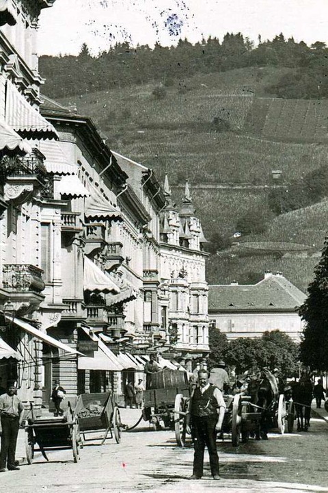 Ein  um 1890 in der Gegenrichtung aufg... später zerstörte Eckhaus (Bildmitte).  | Foto: Augustinermuseum