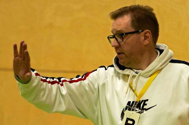 &#8222;Lotteriespiel, wer im Training ist&#8220;: Dreiland-Coach Alexander Ernst  | Foto: Niklas Schchlin