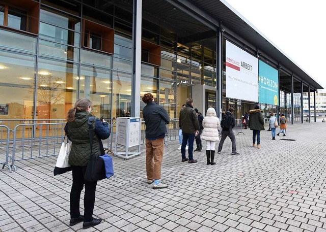 Auch Freiburg hat wieder ein kleines I...wurden am Montag 500 Menschen geimpft.  | Foto: Rita Eggstein