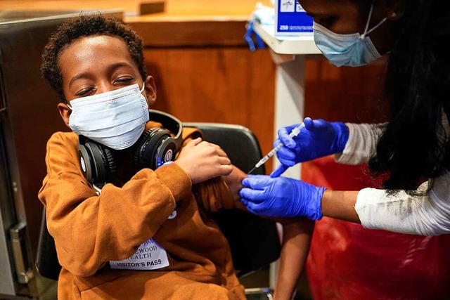 In den USA werden Kinder ab fnf Jahre...Cameron West in Englewood, New Jersey.  | Foto: Seth Wenig (dpa)