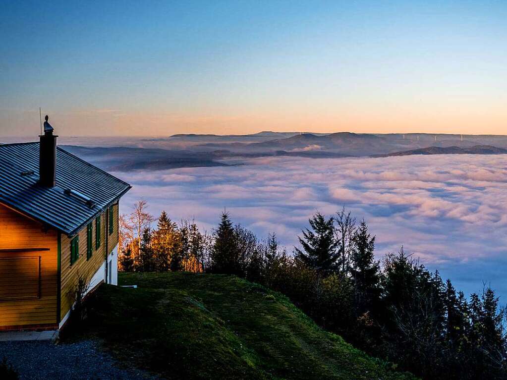 Der Nebel vom Hrnleberg festgehalten von Hermann Schmider.