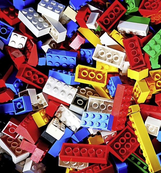Lego ist fr die ganze Familie.  | Foto: Karl-Josef Hildenbrand (dpa)