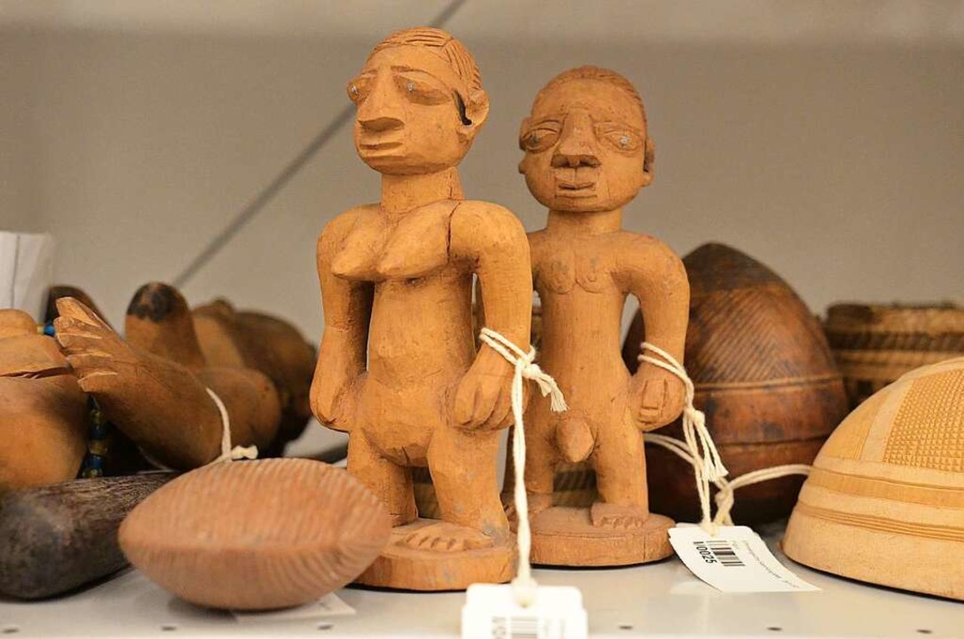 Sprliche Infos: Auch fr diese Holzfi...von Mitgliedern der Yoruba in Nigeria.  | Foto: Till Neumann