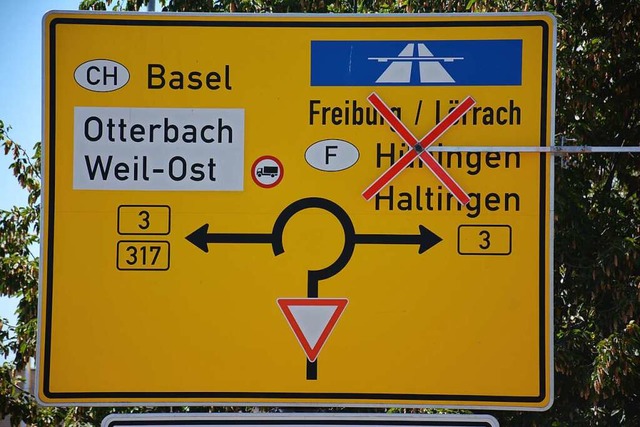 Die seit mehr als zwei Jahren geltende...Rhein soll in Krze aufgehoben werden.  | Foto: Hannes Lauber