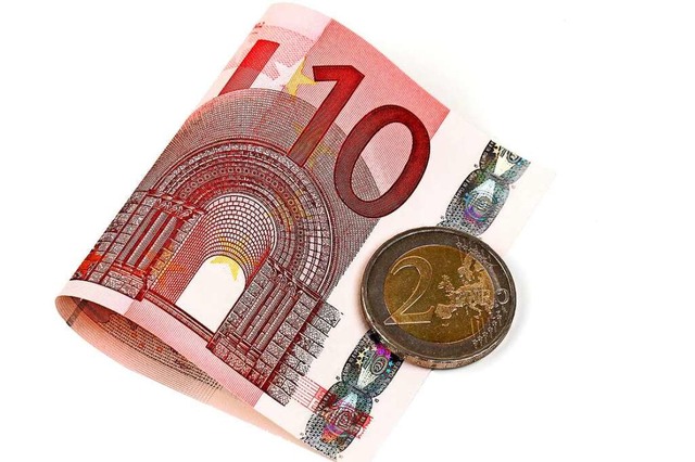 Der Mindestlohn steigt auf 12 Euro in ... den Willen der Mindestlohnkommission.  | Foto: Klaus Eppele  (stock.adobe.com)