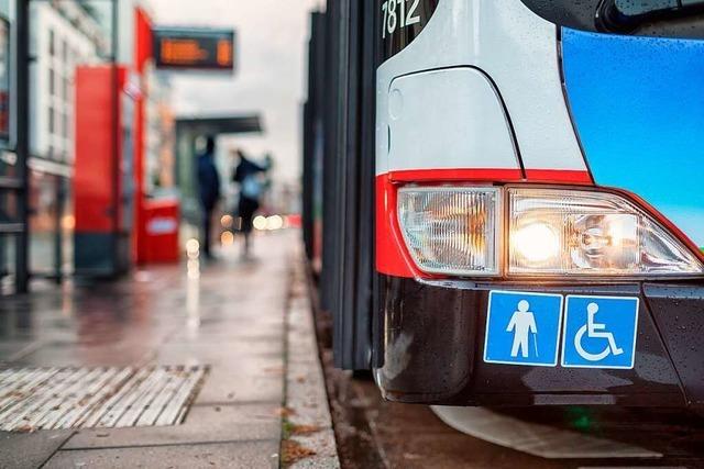 Heitersheim hat fast keine barrierefreien Bushaltestellen – und bessert jetzt nach