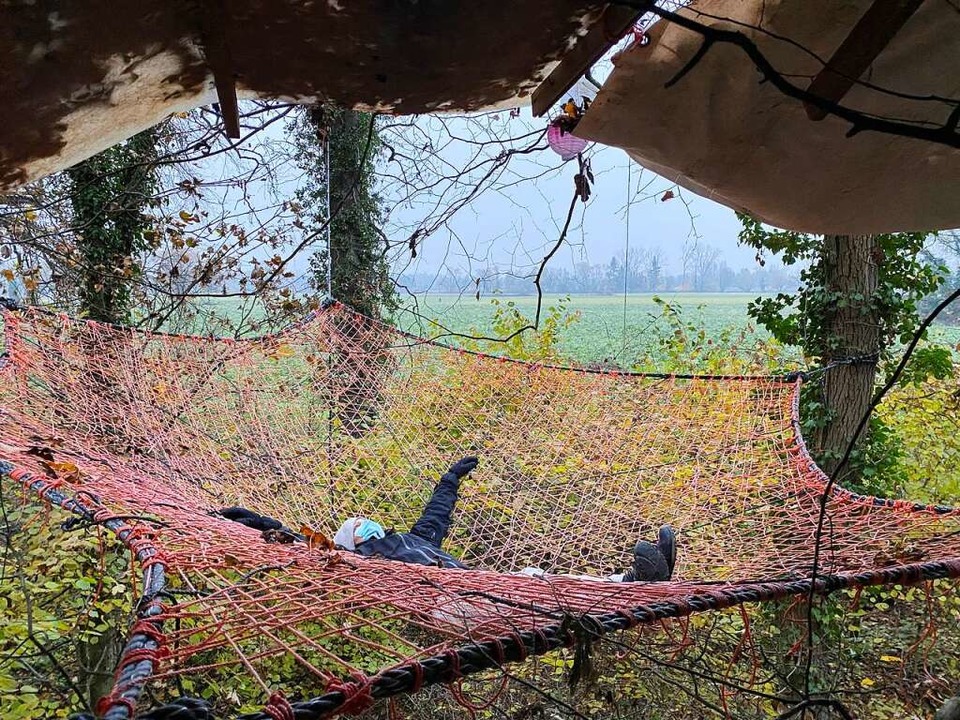Sogar ein Netz zum Entspannen gibt es im Langenmattwldchen  | Foto: Anika Maldacker