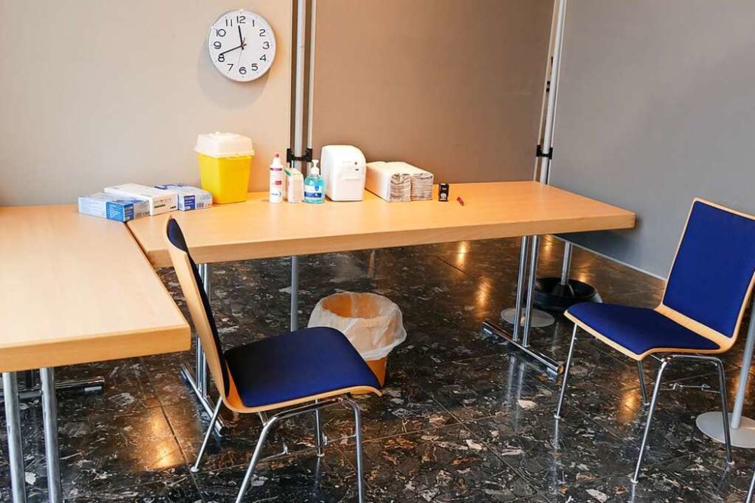 Im Foyer der Stadthalle in Waldkirch wird künftig gegen das Coronavirus geimpft.  | Foto: Sylvia Sredniawa