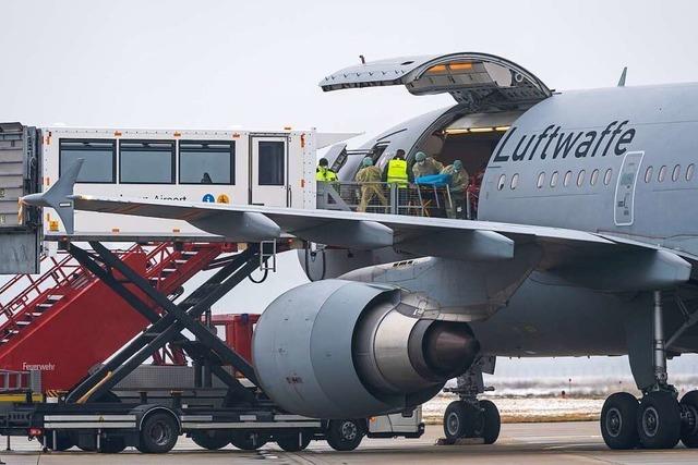 Luftwaffe hilft bei Verlegung von Corona-Patienten