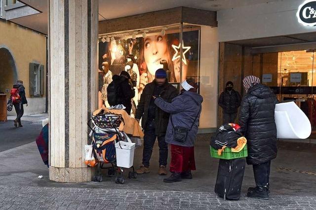 Warum ein Dutzend Roma in Eisesklte mitten in Freiburgs Innenstadt bernachtet