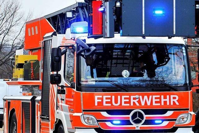 Brand in Hochhaus in Weingarten – Feuer gelöscht, vier Verletzte