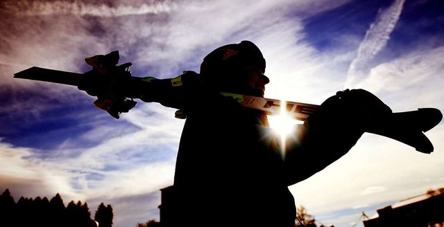 Drfen Skifahrer diesen Winter wieder ...r  Entwicklung der Corona-Pandemie ab.  | Foto: Patrick Seeger