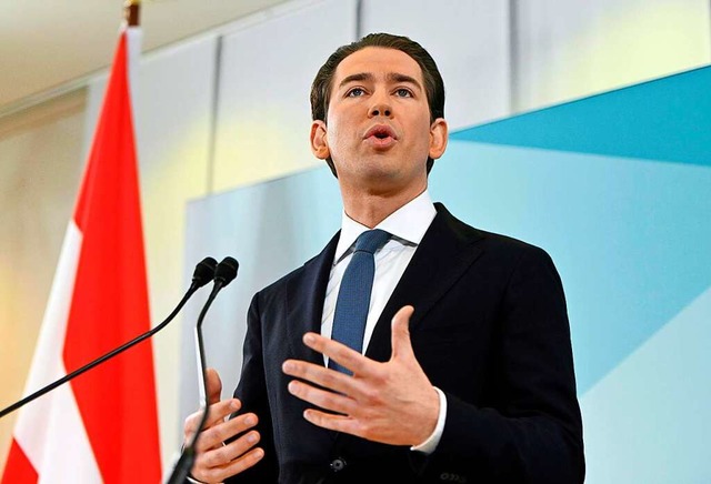 Der 35-jhrige Sebastian Kurz drckte ...ahren seinen Stempel auf, nun geht er.  | Foto: Herbert Neubauer (dpa)