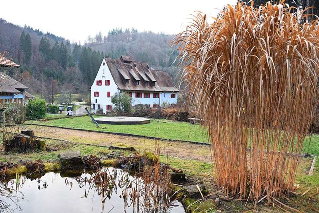 Idyllisch gelegen ist die Fachklinik H...ebot ein Weg aus der Sucht aufgezeigt.  | Foto: Robert Bergmann