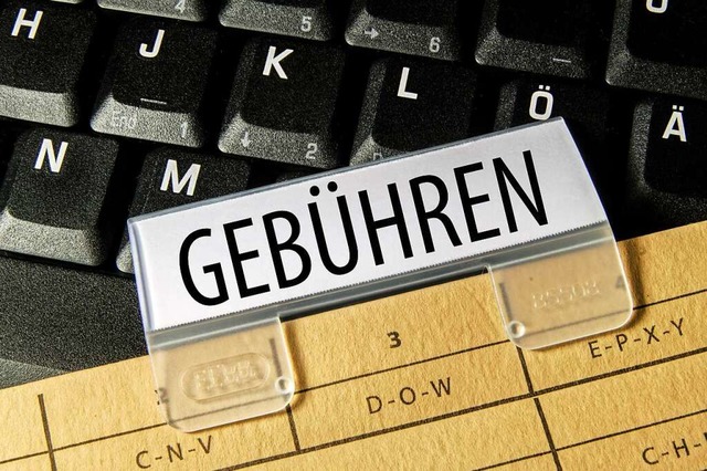 Fr den zu spt gestellten Antrag Knn...gebhren verlangt werden (Symbolfoto).  | Foto: andyller  (stock.adobe.com)