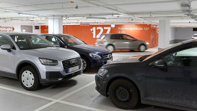 Autofahrer wollen oft mglichst nah an der Innenstadt parken.  | Foto: Ingo Schneider
