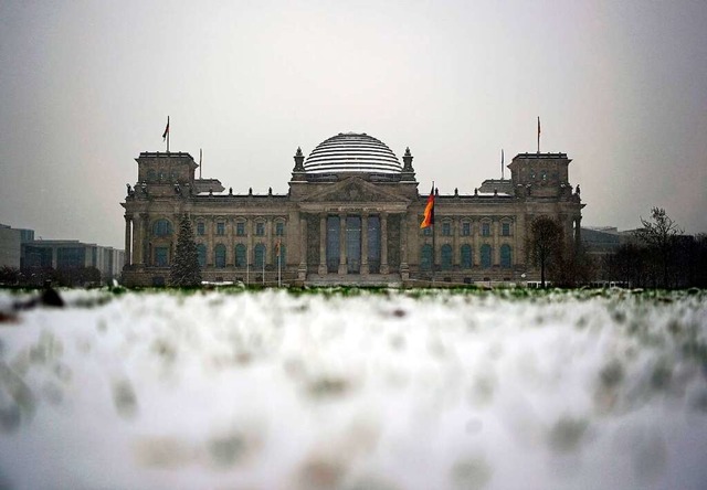 Im Bundestag in Berlin soll die Afd knftig dem Innenausschuss vorsitzen.  | Foto: INA FASSBENDER (AFP)