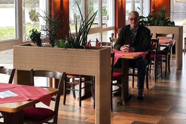 Willi Klsle wartet in seinem Restaurant auf Gste.  | Foto: Christine Weirich