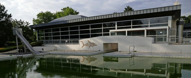 Das stillgelegte Schwimmbad in Umkirch  | Foto: Manfred  Frietsch
