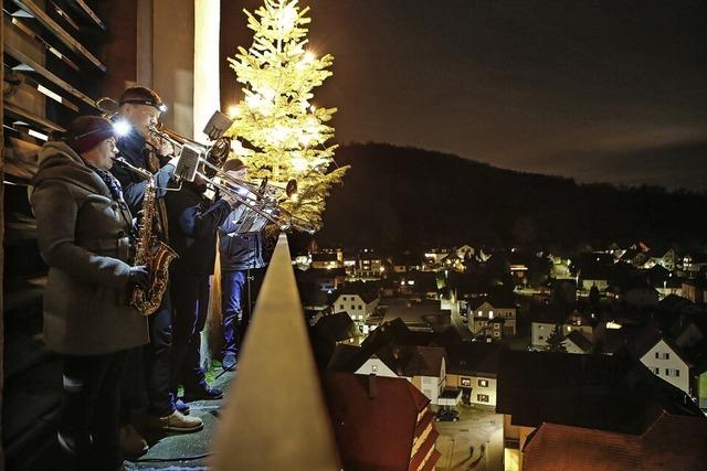 Musik vom Kirchturm in Mnchweier