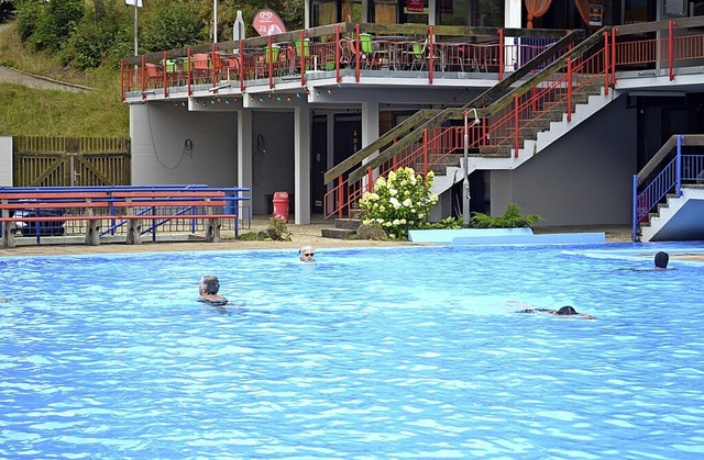 Fr das Freibad Friedenweiler steht im...327000 Euro fr Investitionen bereit.   | Foto: Liane Schilling