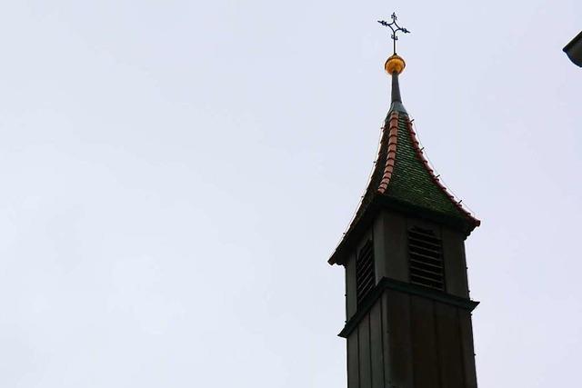 Fliegenplage in der Kirche: Jetzt muss der Kammerjäger ran