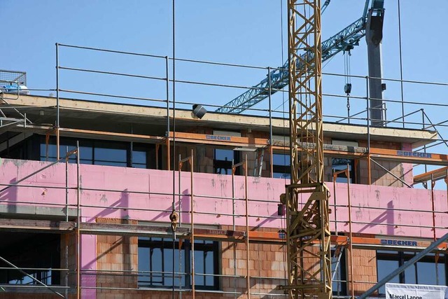 Geschosswohnungsbau (Symbolbild) will ...schem Baugrund planerisch ermglichen.  | Foto: Martin Wendel