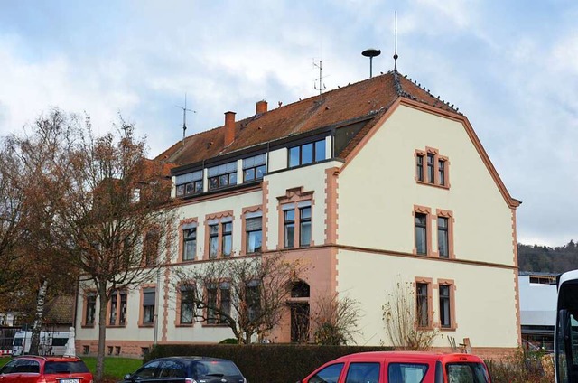 Die Sanierung der Schule in Tumringen ...licher Sicherheitsmngel beschleunigt.  | Foto: Nikolaus Trenz