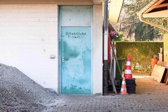 Die Suche nach dem stillen rtchen auf Freiburgs Hauptfriedhof ist gar nicht so einfach