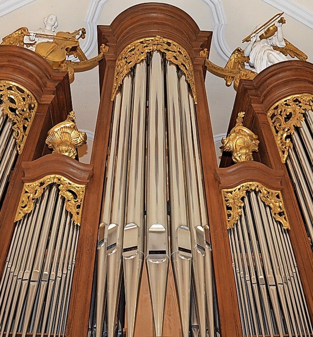 Bleibt an Silvester stumm: Die Orgel in Heilig Kreuz.   | Foto: Ralf Burgmaier