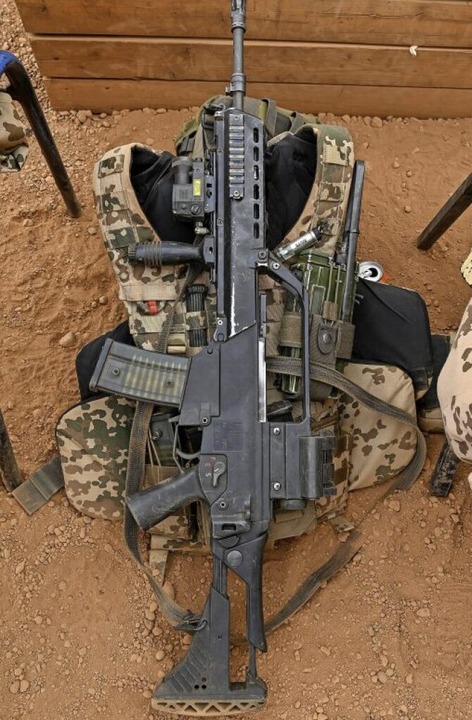 Sturmgewehre  des Typs  G 36 sind ein Kassenschlager.  | Foto: Joerg Boethling via www.imago-images.de