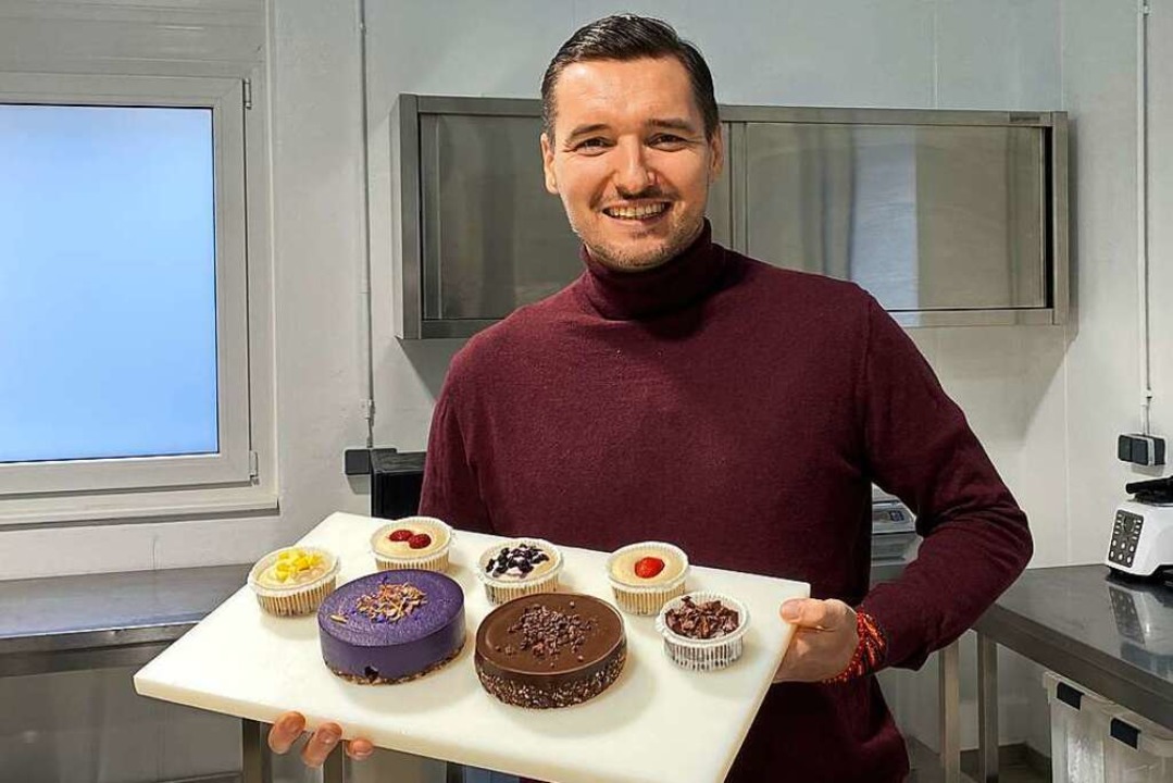 Matthäus Wenzlik will mit seinem Start-up FrohNat vegane Kuchen verkaufen.  | Foto: Anika Maldacker