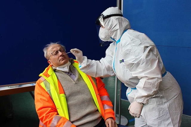 Ging beispielhaft voran: Zells Brgerm...ehrfach zum Testen und zum Impfen auf.  | Foto: Martin Klabund