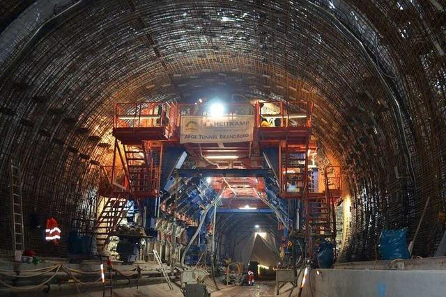 Fotos: Der Rohbau im Brandbergtunnel ist in der Endphase