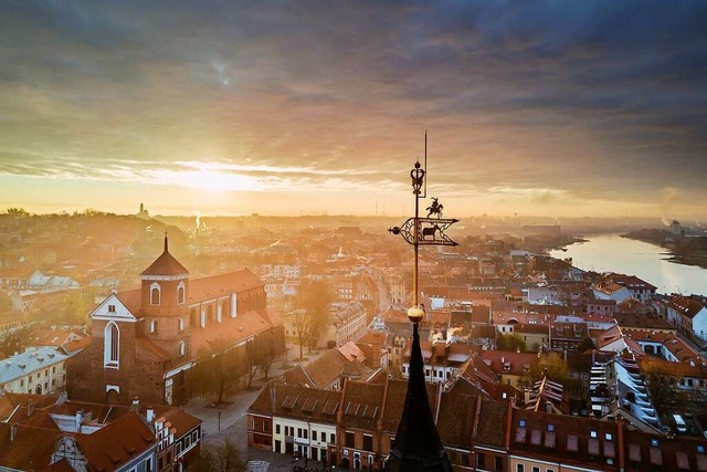 Blick ber die Dcher von Kaunas &#821...de Rstungsstadt streng reglementiert.  | Foto: Andrius Aleksandravicius