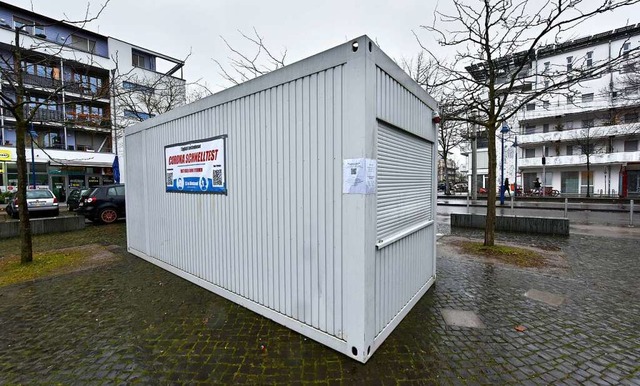 Schnelltestzentrum auf dem Geschwister-Scholl-Platz im Stadtteil Rieselfeld  | Foto: Michael Bamberger