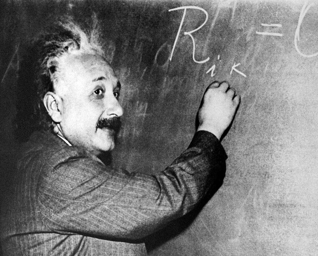 &#8222;Zeit ist das, was man an der Uh...st&#8220;, hat Albert Einstein gesagt.  | Foto: -