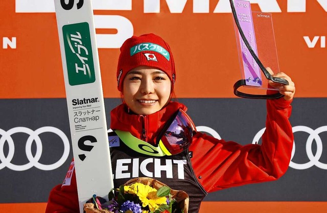 Sarah Takanashi, die weltweit prominen...erin des Frauenskispringens, aus Japan  | Foto: Karl-Josef Hildenbrand
