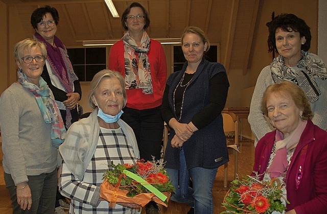 <BZ-FotoAnlauf>Elisabethenverein: </BZ... Gudrun Mller  und Elfriede Kessler.   | Foto: Petra Wunderle