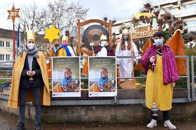 Die Sternsinger sammeln wieder Spenden...la, Michelle Koschella und Louis Hulin  | Foto: Horatio Gollin