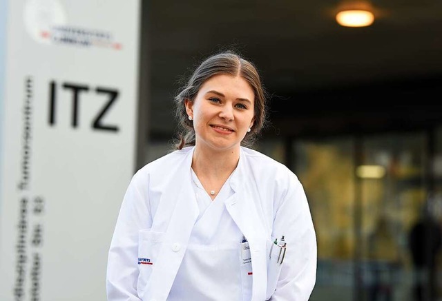 Erst machte sie bei der Impfkampagne mit, nun wird wieder studiert: Tessa Grne  | Foto: Rita Eggstein