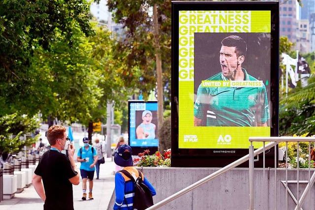 Das Tennis-Turnier wird mit Djokovic beworben &#8211; aber wird er spielen?  | Foto: WILLIAM WEST (AFP)