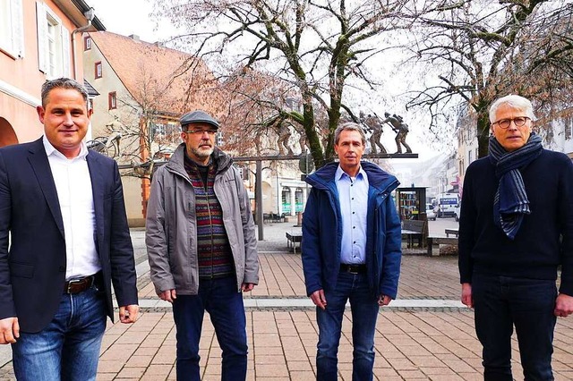 Fhrungskrfte-Quartett: Brgermeister... Beigeordneter Eddi Mutter (von links)  | Foto: Andr Hnig