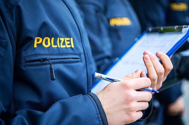 Vorwurf der  Annherung an Polizeischlerinnen  | Foto: Lino Mirgeler (dpa)