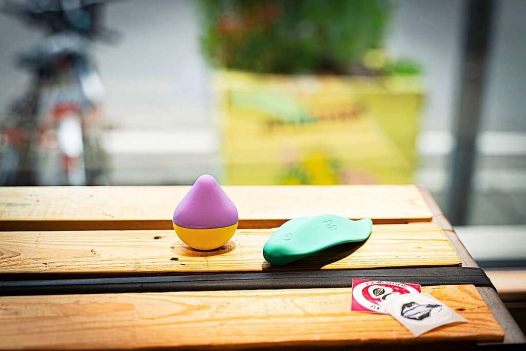Spielzeug fr untenrum: Auflegevibratoren.  | Foto: Severine Kpoti