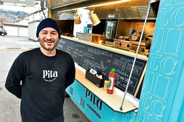 In Freiburg gibt es jetzt griechische Pita – aus einem Foodtruck